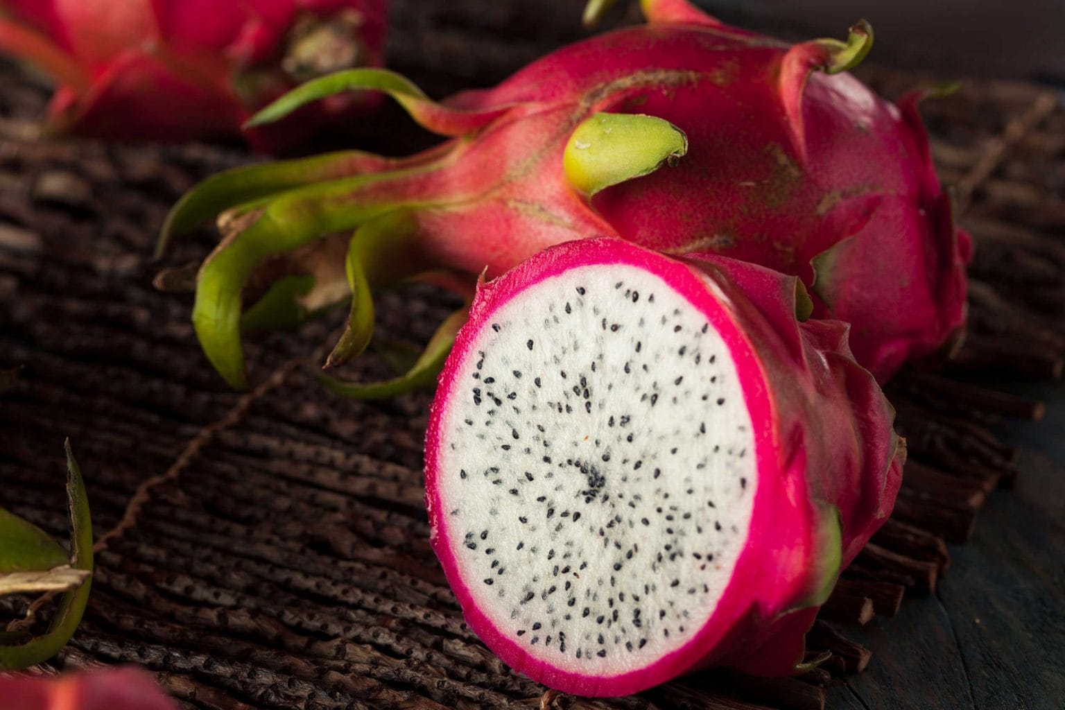 Fruta Del Dragón También Conocida Como Pitahaya Saludable 3527